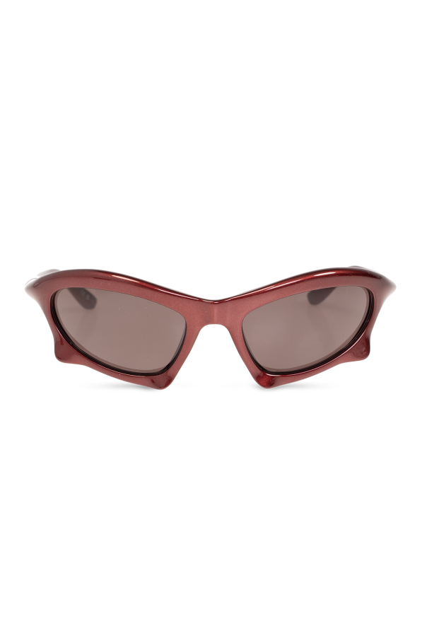 ‘Bat‘ sunglasses od Balenciaga