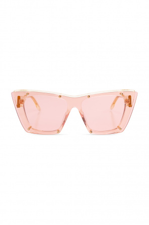 Cat eye sunglasses od Alexander McQueen