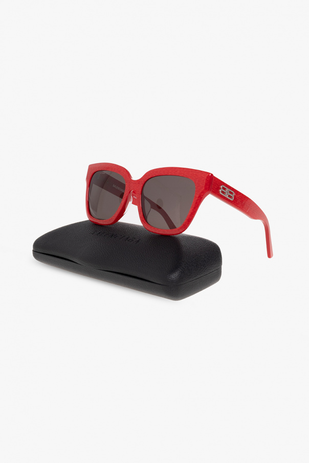 Balenciaga ‘Rive G D-Frame’ sunglasses