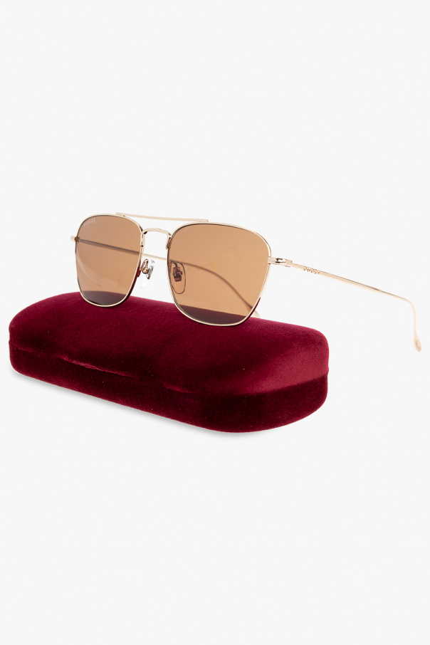 Gucci Logo-engraved DTS127 sunglasses