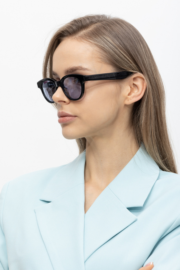 Alexander McQueen Logo-embossed sunglasses