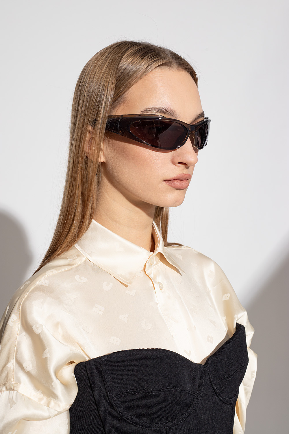 Balenciaga ‘Reverse Xpander Rectangle’ amp sunglasses