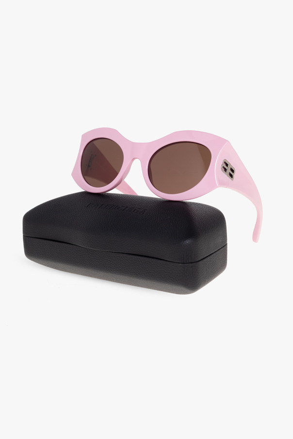 Balenciaga ‘Hourglass Round’ sunglasses