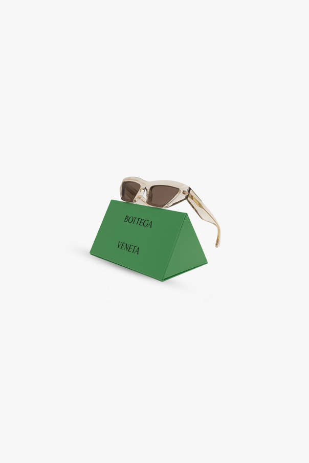 Bottega Veneta Logo-engraved Nero sunglasses