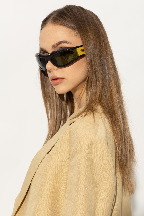 Bottega Veneta ‘Cangi Wraparound’ sunglasses