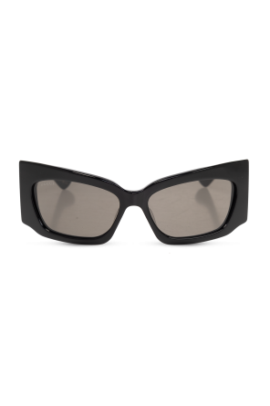 Sunglasses with logo