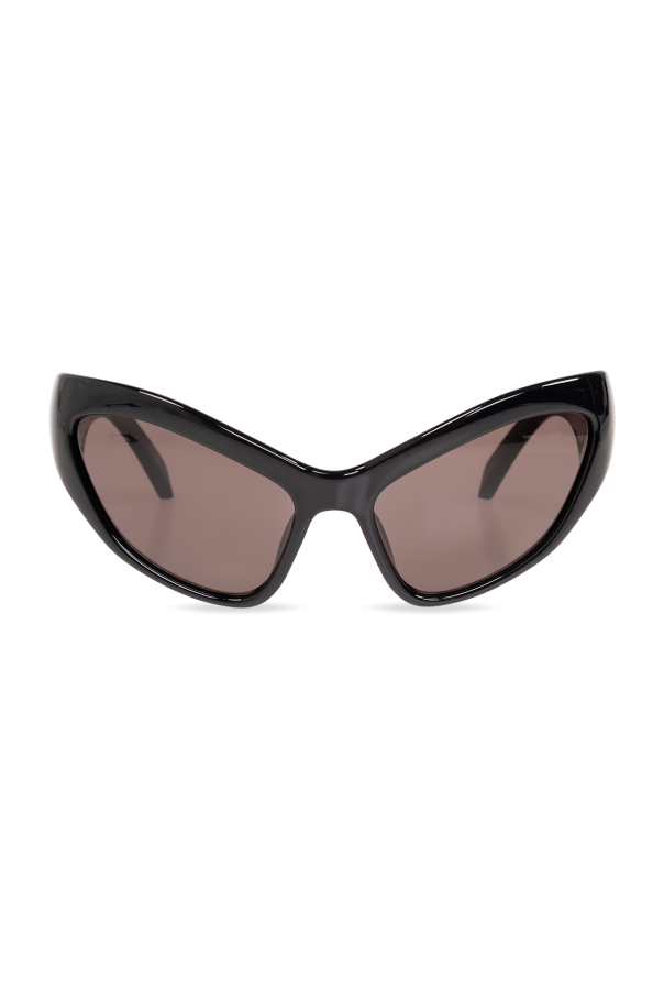 ‘Hamptons Cat’ sunglasses od Balenciaga