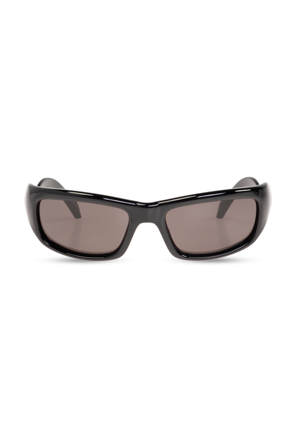 ‘Hamptons Rectangle’ sunglasses od Balenciaga