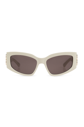 Sunglasses 'bossy cat' od Balenciaga