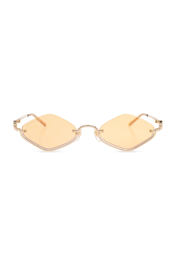 Sunglasses od branded Gucci