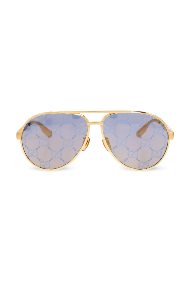 Aviator sunglasses od Gucci