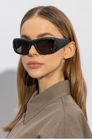 Intrecciato sunglasses od beige bottega Veneta