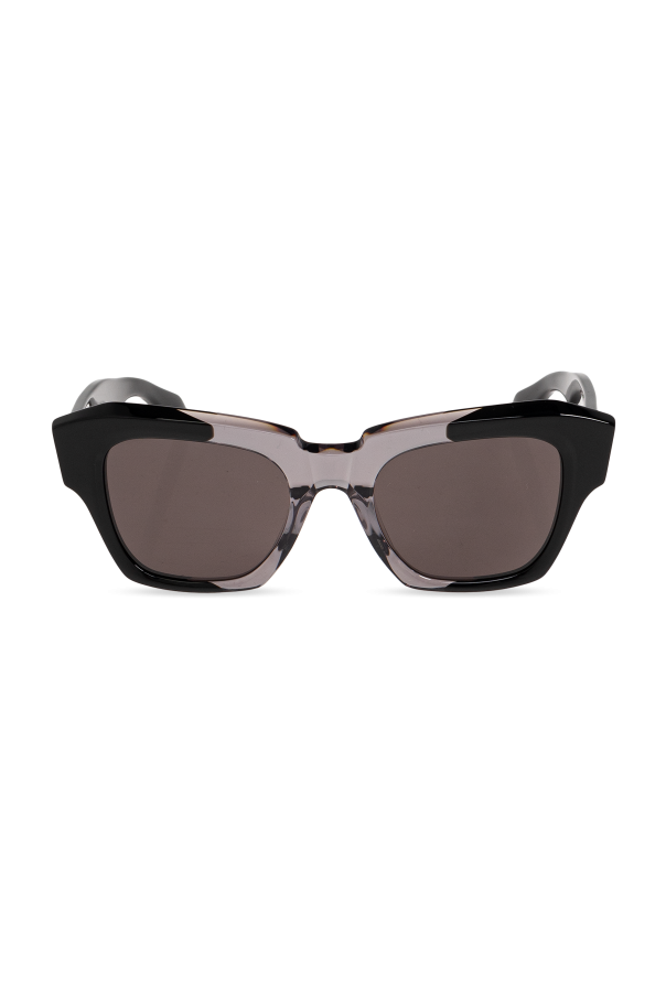 Sunglasses od Alaïa