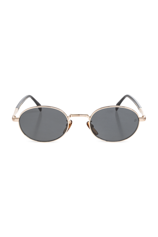Sunglasses od Eyewear by David Beckham