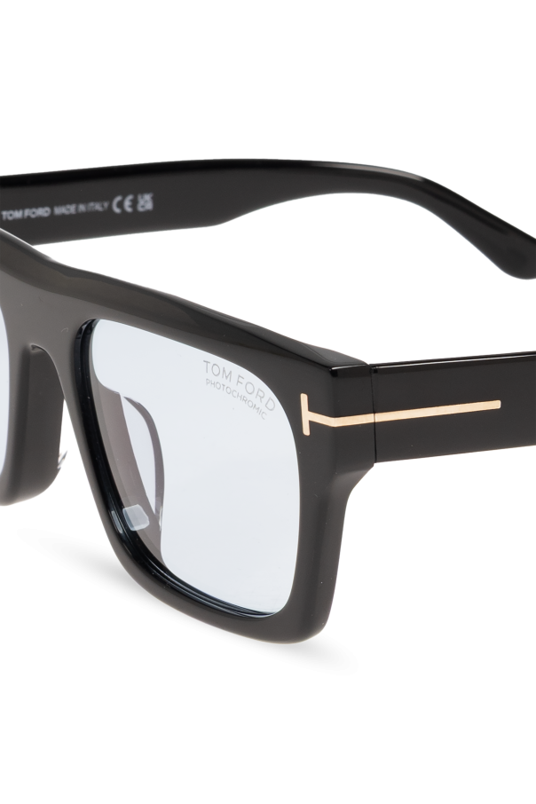 Tom Ford ‘Cyrus-02’ sunglasses