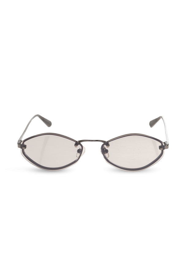 Sunglasses od Jacquemus