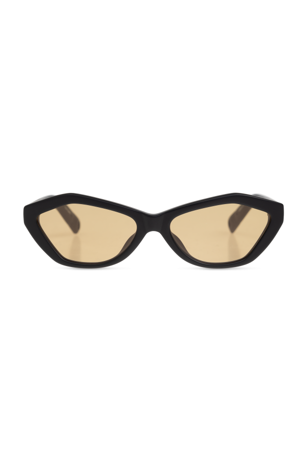 Sunglasses od Jacquemus