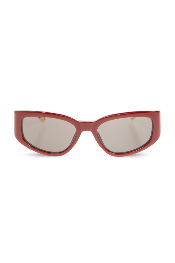 Sunglasses od Jacquemus