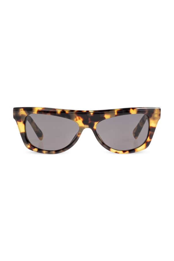 Sunglasses od Jacquemus