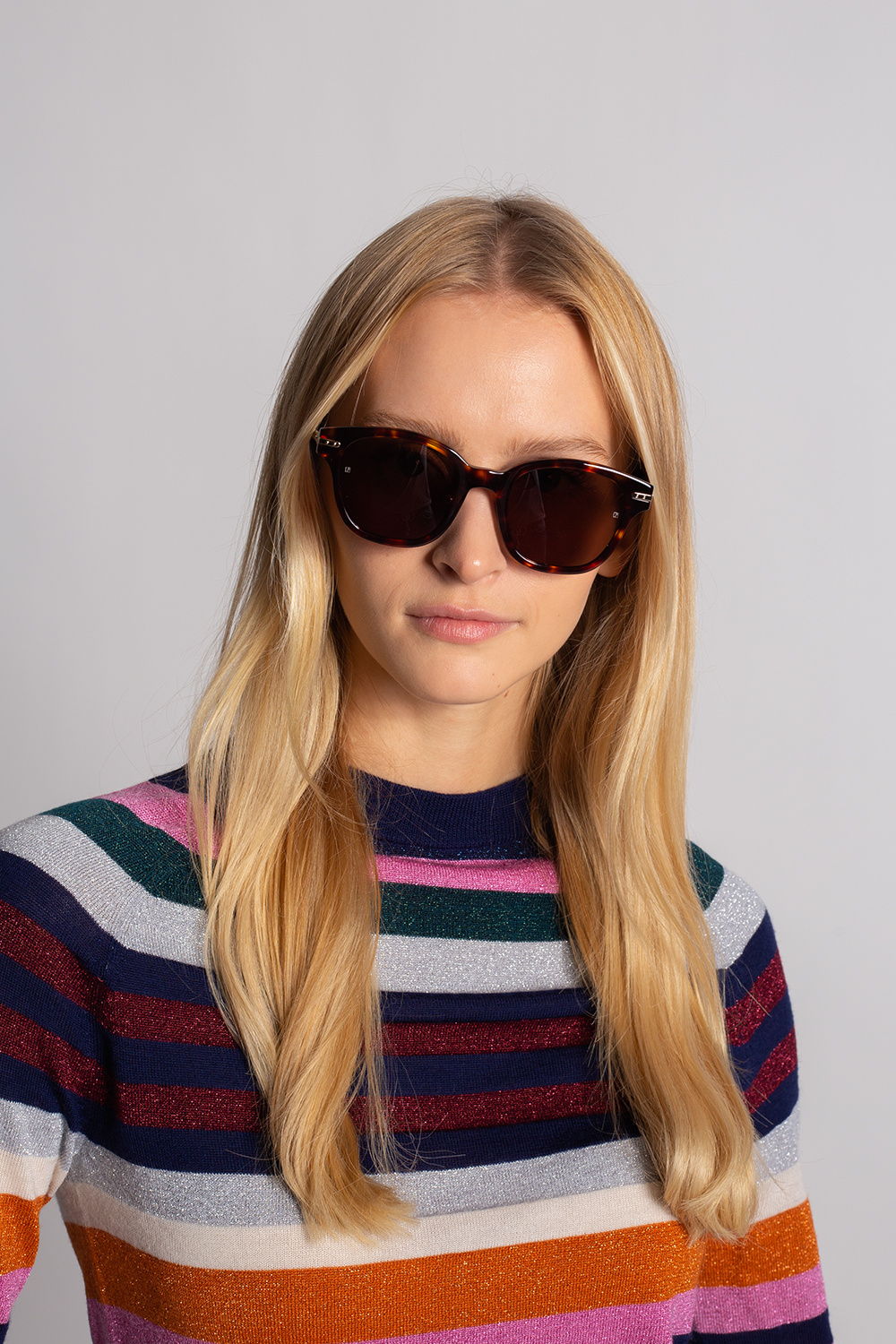 Linda Farrow ‘Atkins’ sunglasses