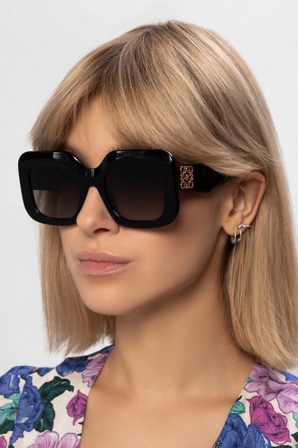 Loewe des voeux sunglasses linda farrow glasses light gold cream peach