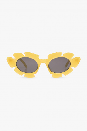 Gucci Eyewear Gucci Gg0106s Gold Sunglasses