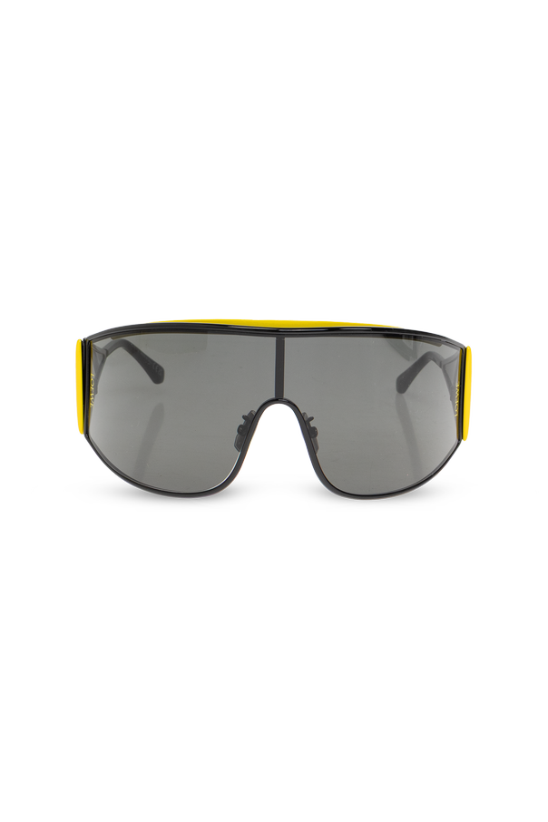 Sporty futuristic sunglasses with a single-piece lens shield od Loewe
