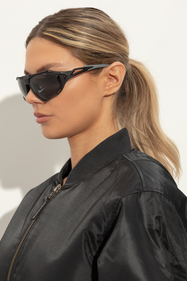 Nike Sonnenbrille „ZEUS RISE“