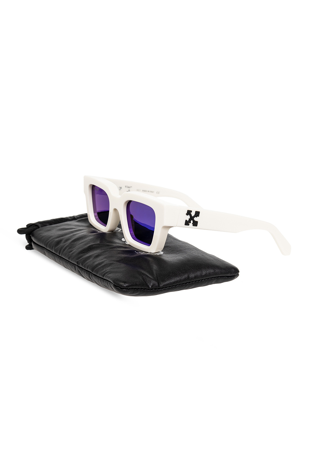 off____white Virgil square-frame sunglasses A white Arrows motif plaque  adorns the arm of Off-White's Virgil sunglasses, adding a branded…
