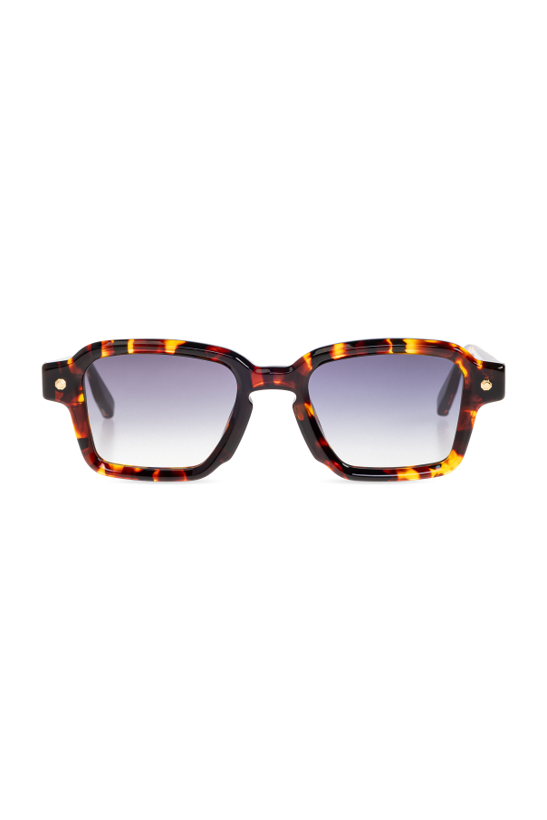 Sunglasses od John Dalia