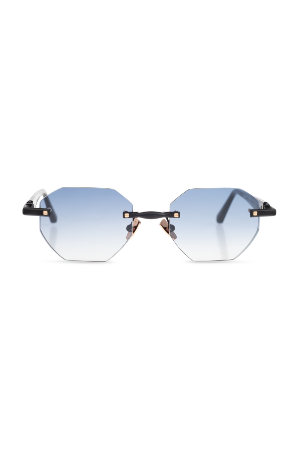 ‘Timothy’ sunglasses od John Dalia