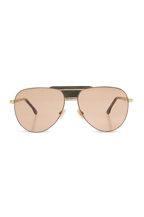 Pilot sunglasses with a slim metal frame