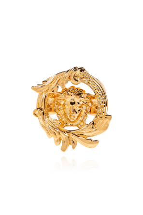 Anillo con motivo de cabeza de Medusa
