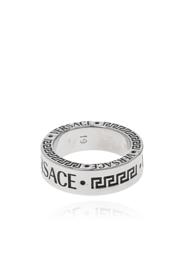 Versace Ring mit eingraviertem Logo
