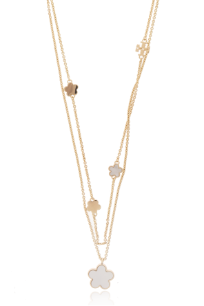 Collar con colgantes
