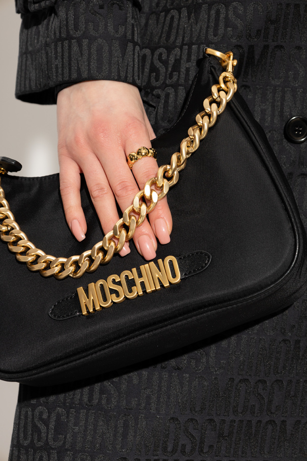 Moschino THE MOST FASHIONABLE BAG MODELS FOR THIS SEASON