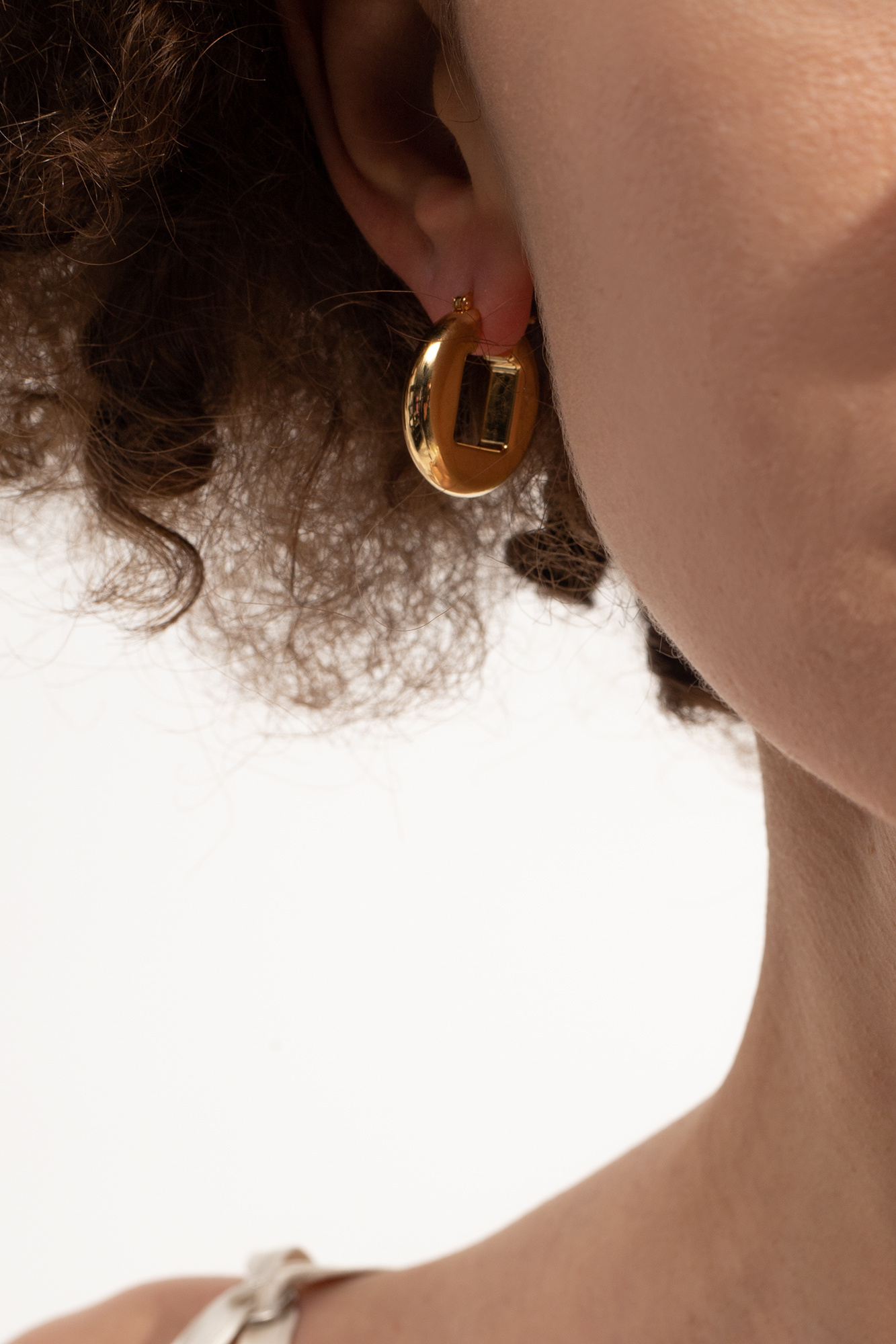 Jacquemus Asymmetrical earrings