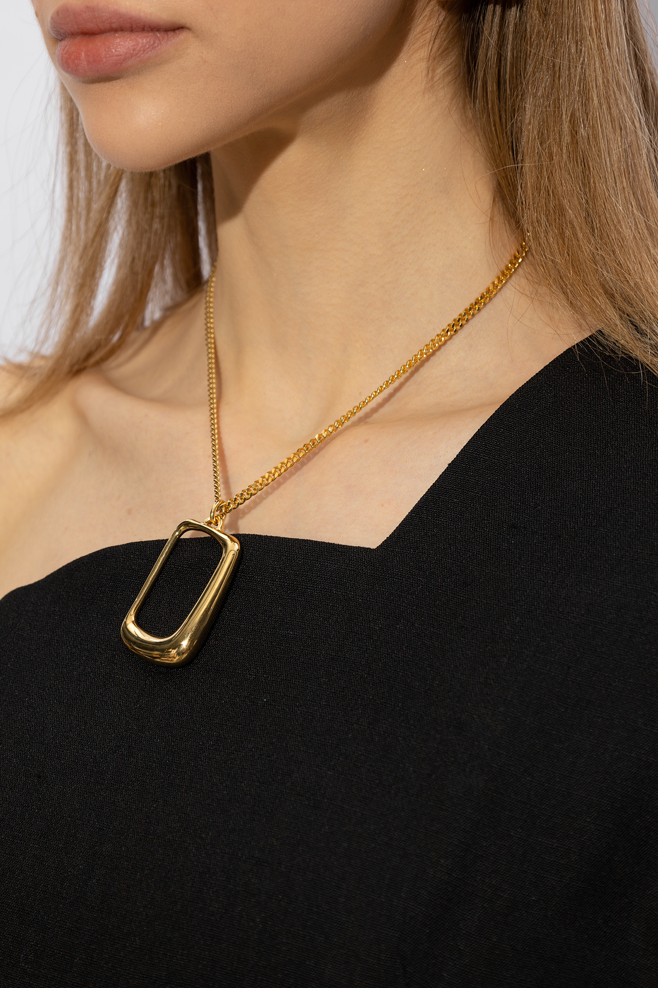 Jacquemus Brass necklace with charm