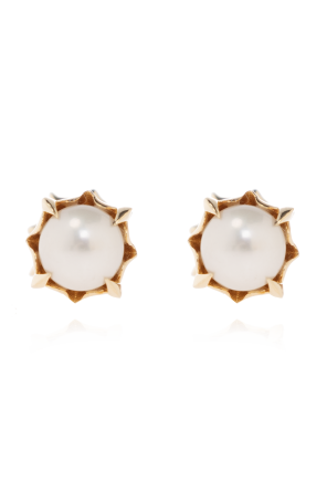 Earrings with pearls