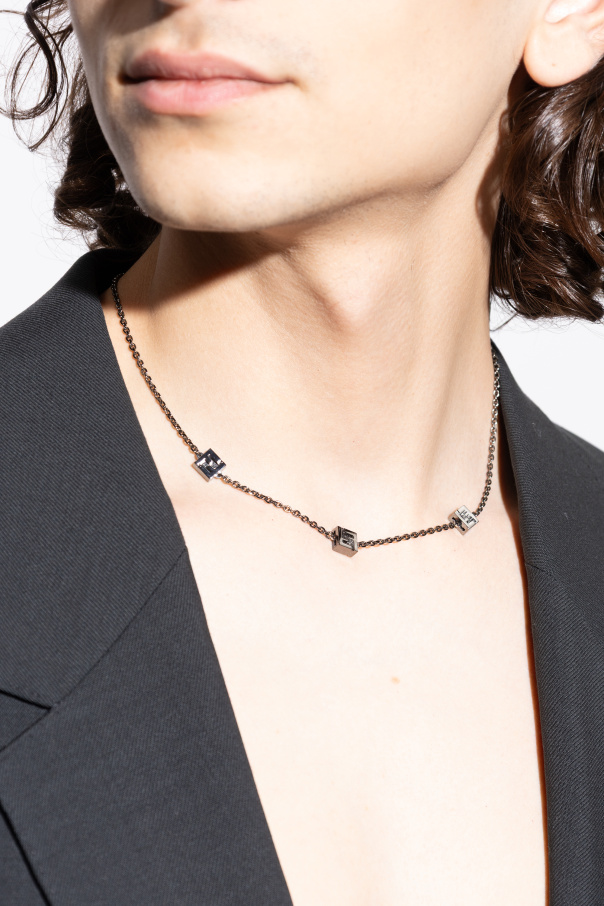 Fendi Collar con logo