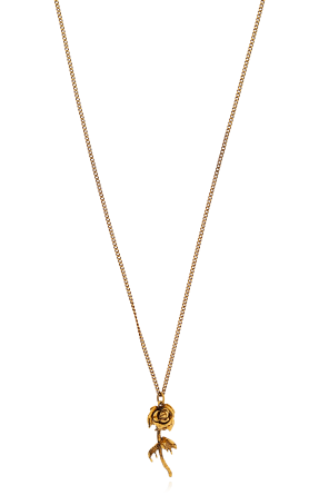 Collar con colgantes