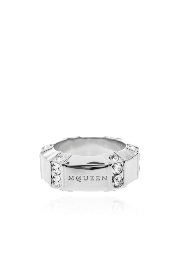 Signet ring with shimmering crystals od Alexander McQueen