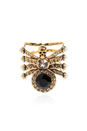 Anillo con cristales brillantes