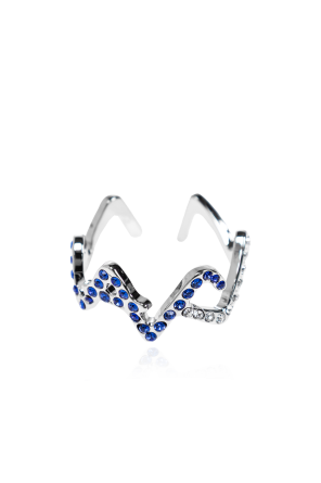 Ring mit funkelnden Kristallen