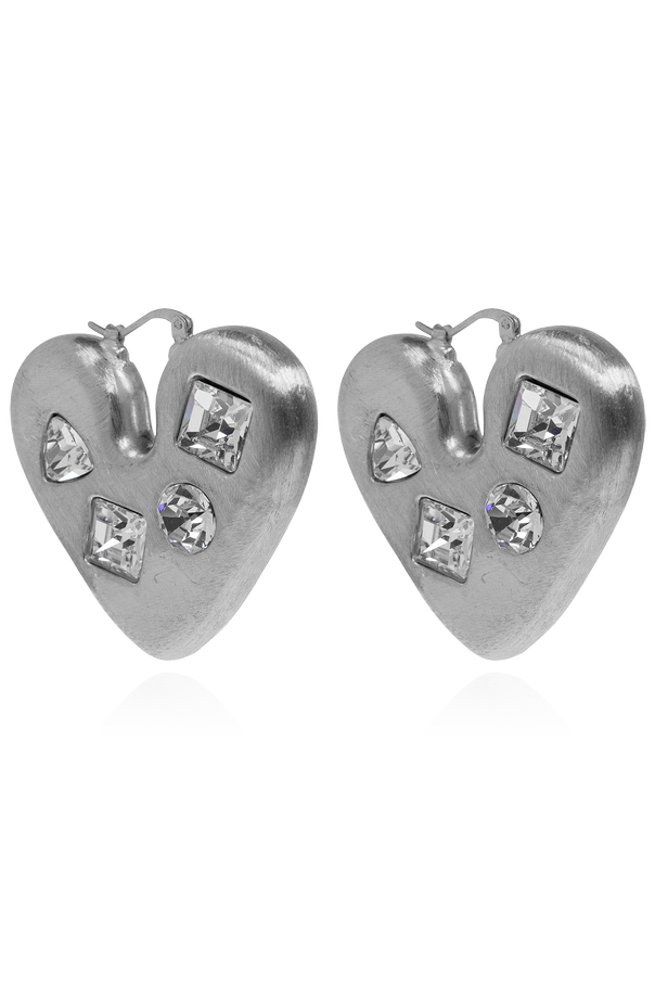Heart-shaped earrings od Jacquemus