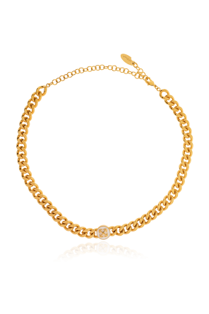 Short necklace