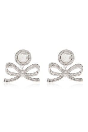 Earrings with shimmering crystals
