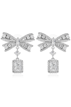 Earrings with shimmering crystals