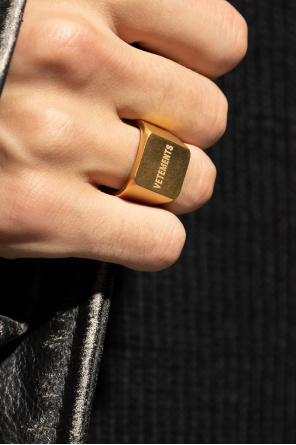 VETEMENTS Logo ring