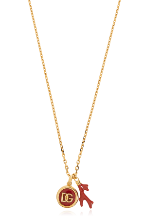 Collar con colgantes